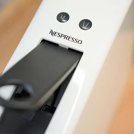 Piroska Bartokteri 02 アパート *